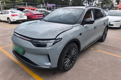 Leapmotor C11
