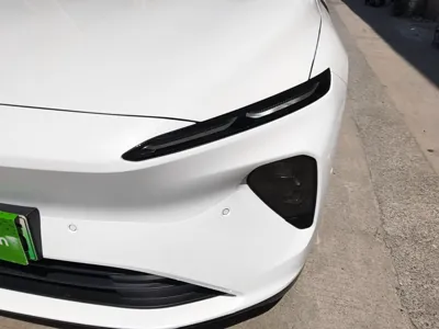 Nio ET7