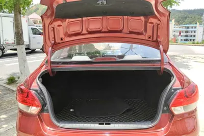 Kia Pegas