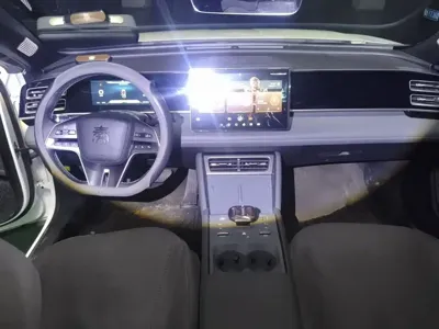 BYD Qin L