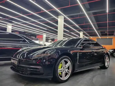 Porsche Panamera Hybrid