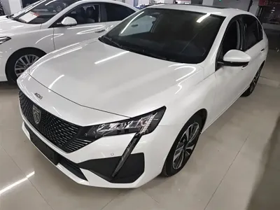 Peugeot 408