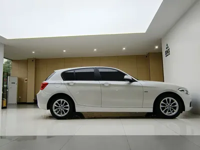 BMW 1 Series (Import)