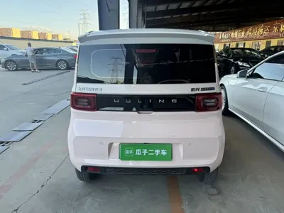 Wuling MINIEV