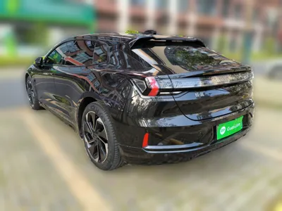 Zeekr 001