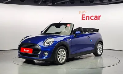 MINI Cooper Convertible