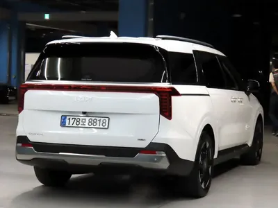 Kia Canival