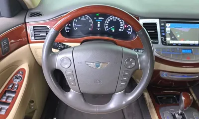 Hyundai Genesis