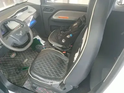 Wuling MINIEV