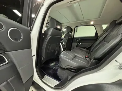 Land Rover Sport