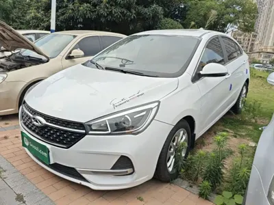 Chery Arrizo 5