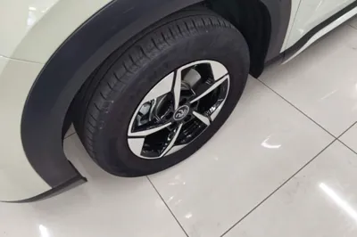 BYD Yuan Up