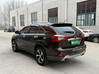 BYD S7