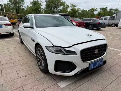Jaguar XFL