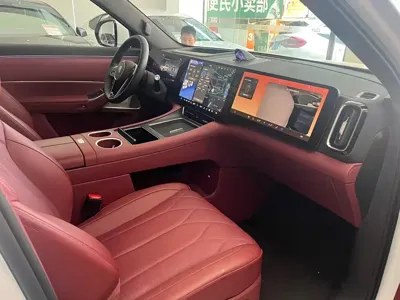 AITO 问界 AITO M8
