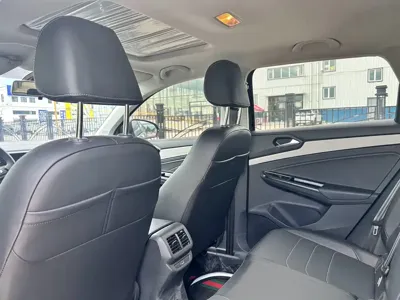 Jetta VS5