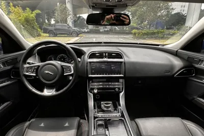 Jaguar XEL