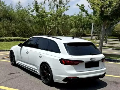 Audi RS 4