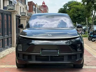 Li Auto Li L8