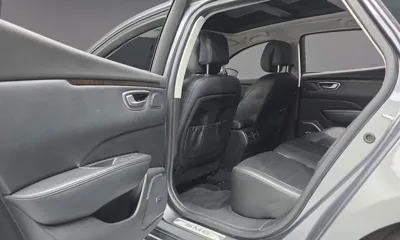Renault-KoreaSamsung SM6