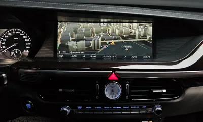 Genesis EQ900