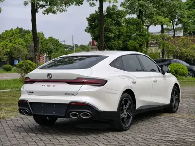 MG MG7