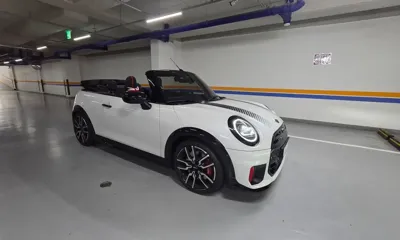 MINI Cooper Convertible