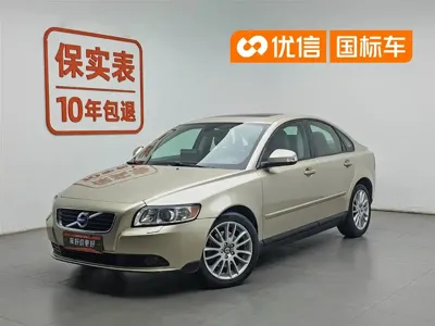 Volvo S40