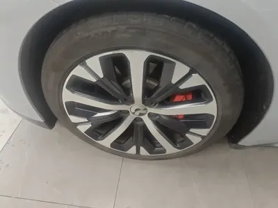 Nio ET7