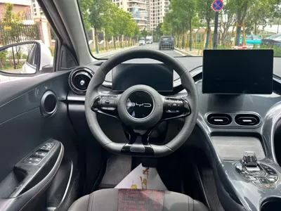 BYD e2