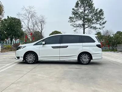 Honda Elysion