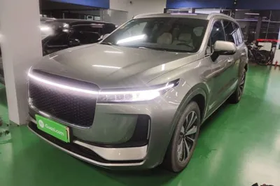 Li Auto ONE