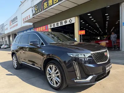 Cadillac XT6