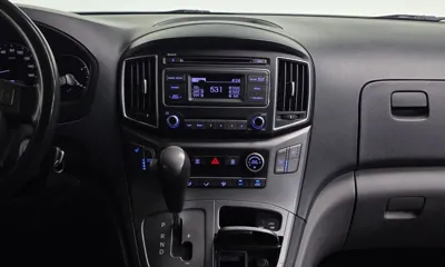 Hyundai Starex