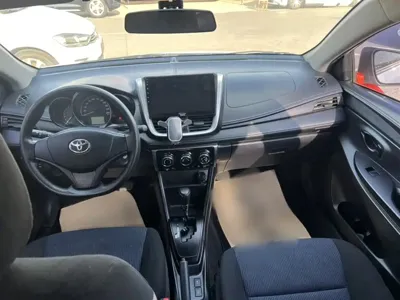 Toyota Yaris L