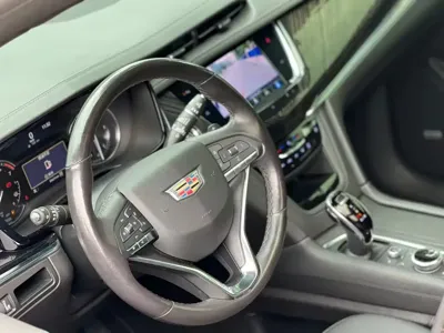 Cadillac XT6