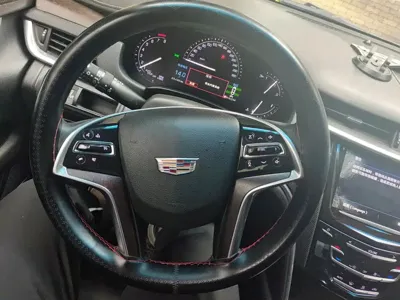 Cadillac XTS