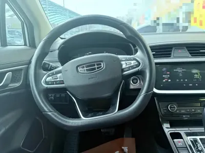 Geely Emgrand GS