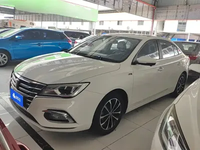 Roewe i5