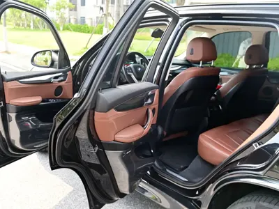 BMW X5 (Import)