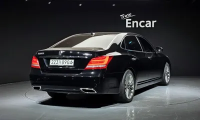 Hyundai Equus