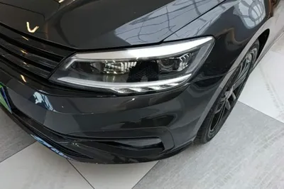 Volkswagen Lamando