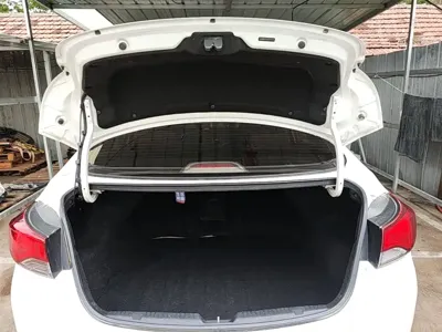 Hyundai Elantra Langdong