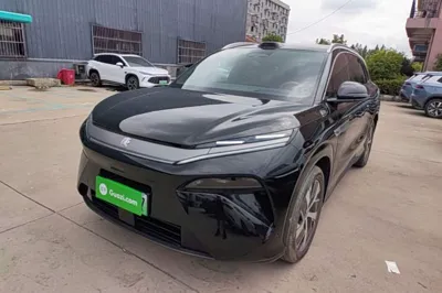 BYD Tang L