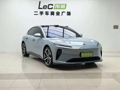 Nio ET5