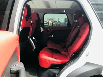 Land Rover Sport