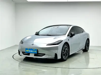 Hyper GT