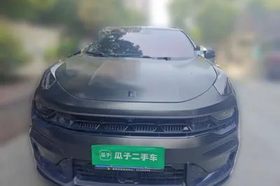 Lynk & Co 05