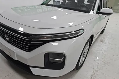 Baojun RC-5