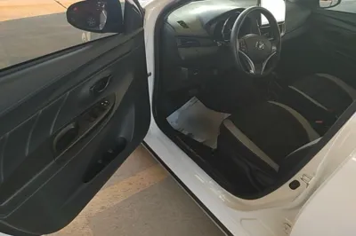 Toyota YARiS L Zhi Xuan